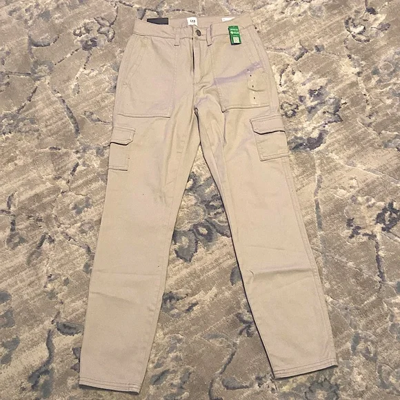 Gap pants